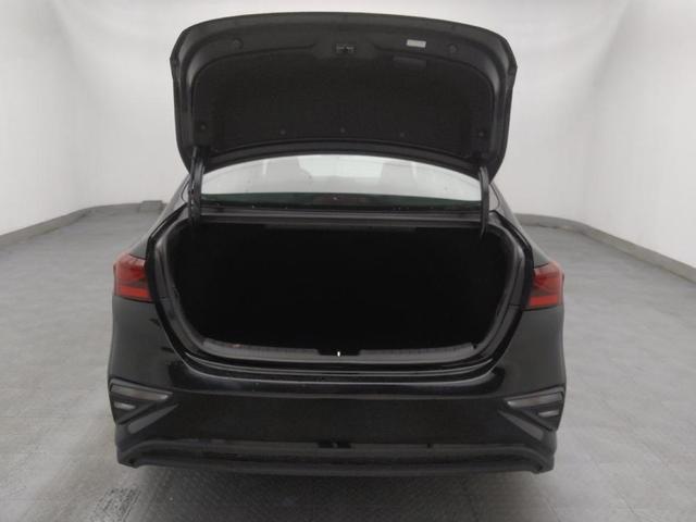 Photo of 2021 Aurora Black Kia Forte
