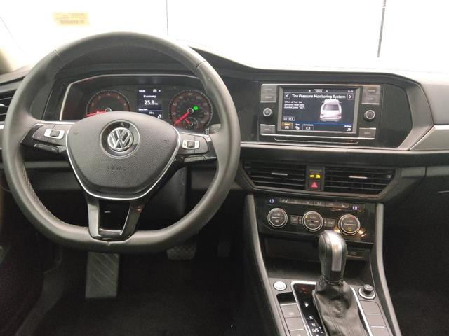 Photo of 2020 Black Uni Volkswagen Jetta