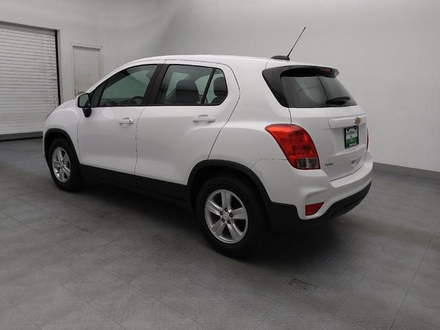 Photo of 2019 Summit White Chevrolet Trax