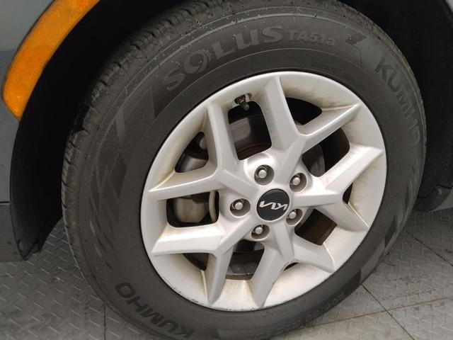 Photo of 2023 Gray Kia Soul