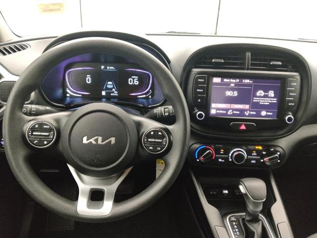 Photo of 2023 Gray Kia Soul