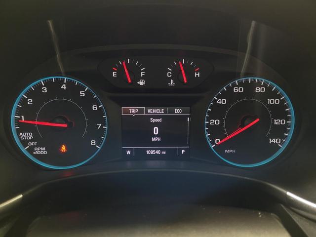 Photo of 2018 White Chevrolet Equinox