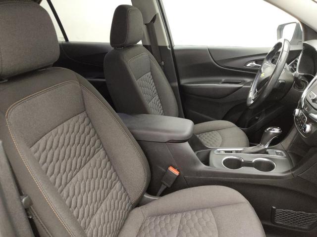 Photo of 2018 White Chevrolet Equinox