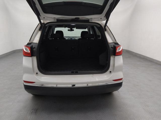 Photo of 2018 White Chevrolet Equinox