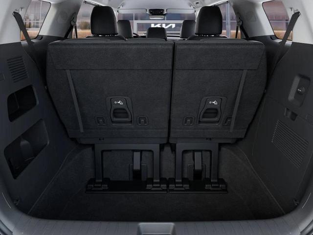 Photo of 2026 Snow White Pearl Kia Carnival Hybrid
