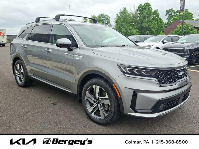 Photo of 2023 Steel Gray Kia Sorento Hybrid