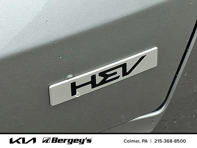 Photo of 2023 Steel Gray Kia Sorento Hybrid
