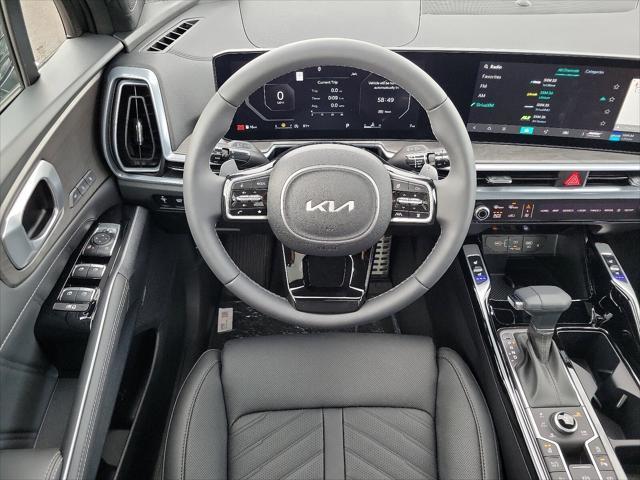 Photo of 2025 Gravity Grey Kia Sorento