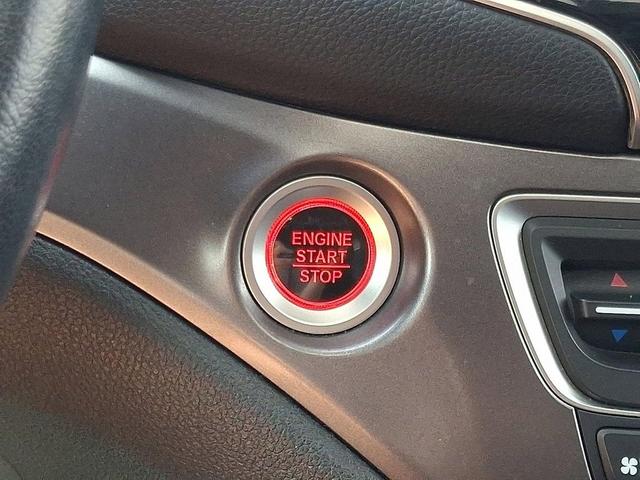 Photo of 2021 Platinum White Pearl - WX Honda Pilot