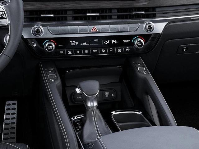 Photo of 2025 Wolf Gray Kia Telluride