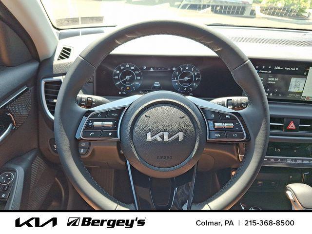 Photo of 2026 Gravity Gray Kia Seltos