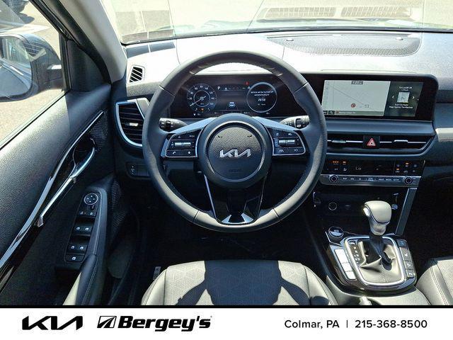 Photo of 2026 Gravity Gray Kia Seltos