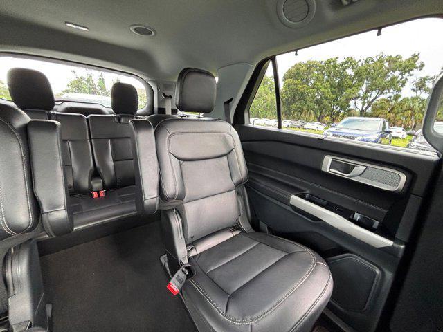 Photo of 2024 Agate Black Metallic Ford Explorer