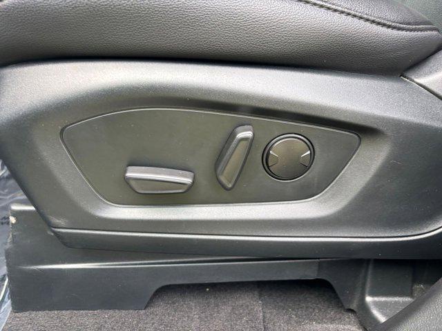 Photo of 2024 Agate Black Metallic Ford Explorer