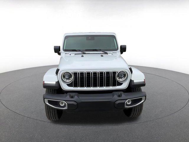Photo of 2025 Bright White Clearcoat Jeep Wrangler