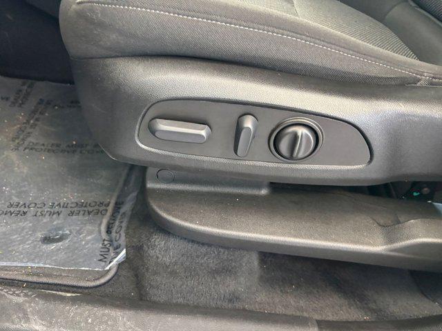 Photo of 2023 Northsky Blue Metallic Chevrolet Traverse