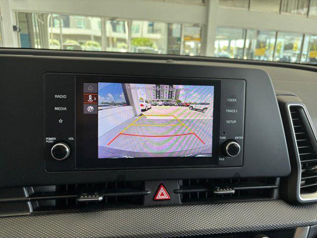 Photo of 2024 Steel Gray Kia Sportage