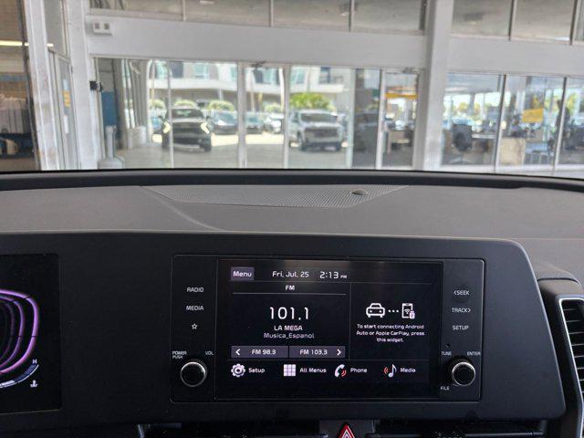 Photo of 2024 Steel Gray Kia Sportage