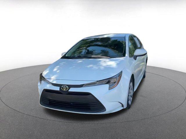 Photo of 2024 Ice Cap Toyota Corolla