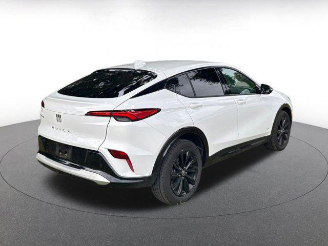 Photo of 2025 Summit White Buick Envista