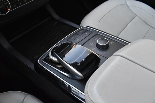 Photo of 2019 Blue Mercedes-Benz AMG GLE 43