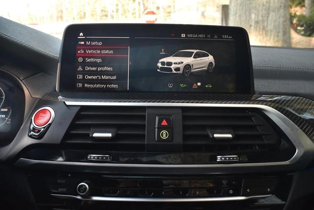 Photo of 2021 Alpine White BMW X4 M