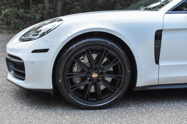 Photo of 2021 White Porsche Panamera