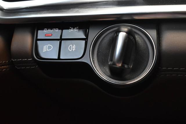 Photo of 2021 White Porsche Panamera