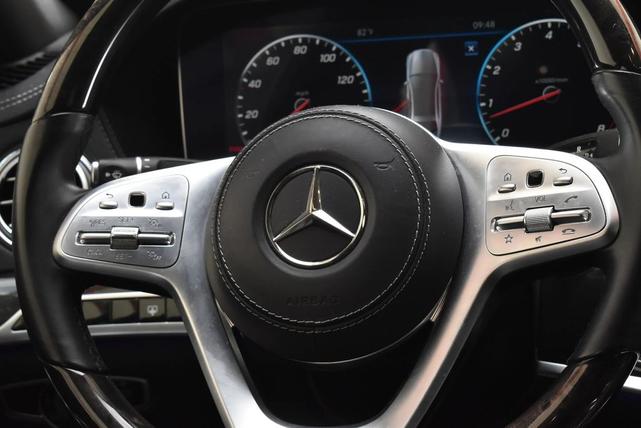 Photo of 2018 Silver Mercedes-Benz S-Class
