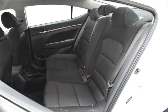 Photo of 2018 Quartz White Pearl Hyundai ELANTRA