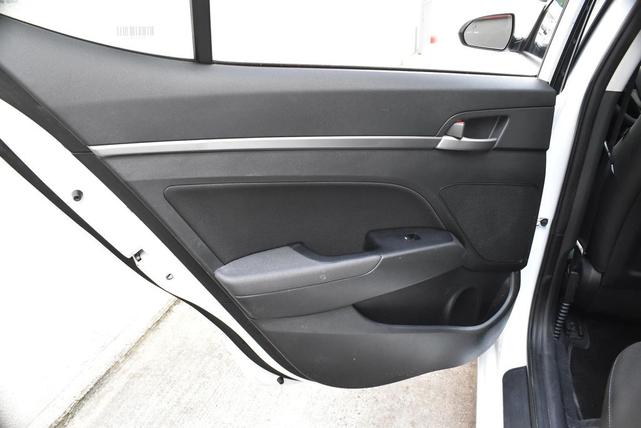 Photo of 2018 Quartz White Pearl Hyundai ELANTRA