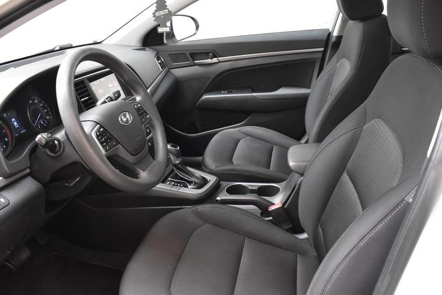 Photo of 2018 Quartz White Pearl Hyundai ELANTRA