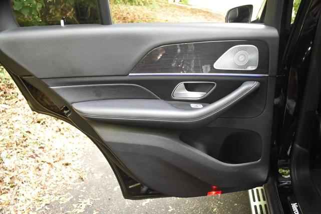 Photo of 2020 Black Mercedes-Benz GLE 350