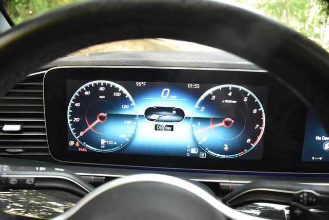 Photo of 2020 Black Mercedes-Benz GLE 350