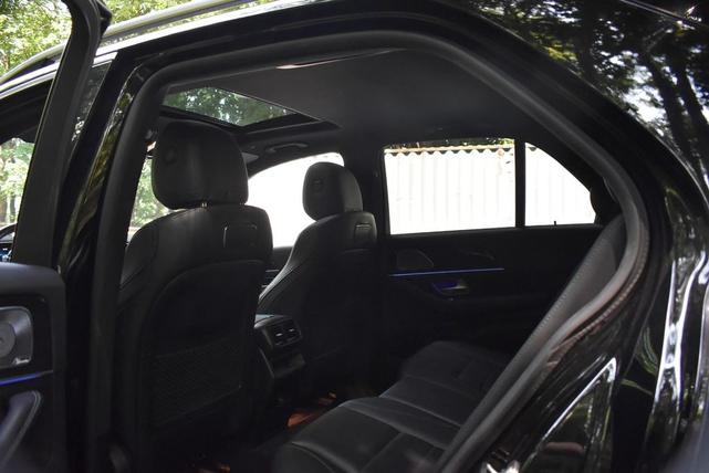Photo of 2020 Black Mercedes-Benz GLE 350