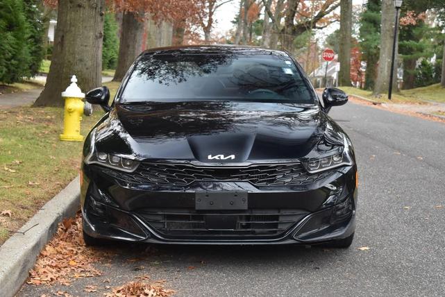 Photo of 2023 Ebony Black Kia K5