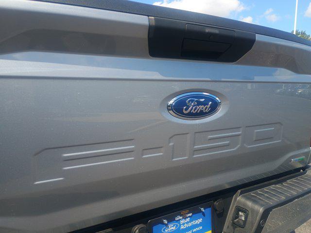 Photo of 2022 Iconic Silver Metallic Ford F-150