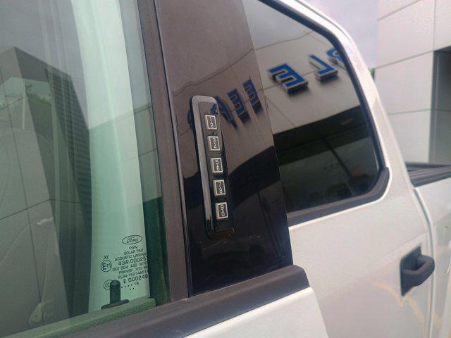 Photo of 2018 Oxford White Ford F-150