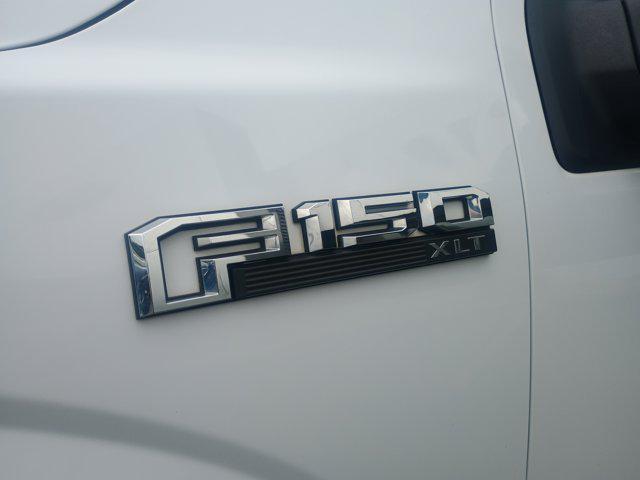 Photo of 2018 Oxford White Ford F-150