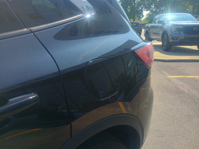 Photo of 2022 Agate Black Metallic Ford Escape