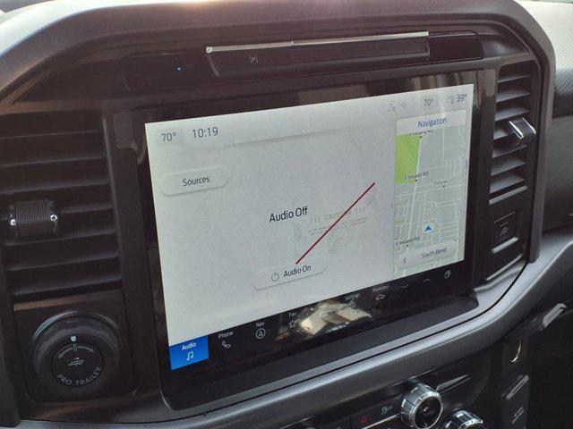 Photo of 2025 Oxford White Ford F-150