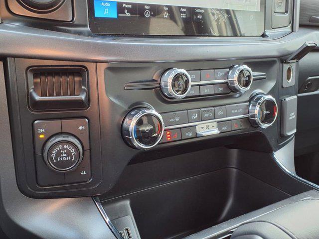 Photo of 2025 Oxford White Ford F-150