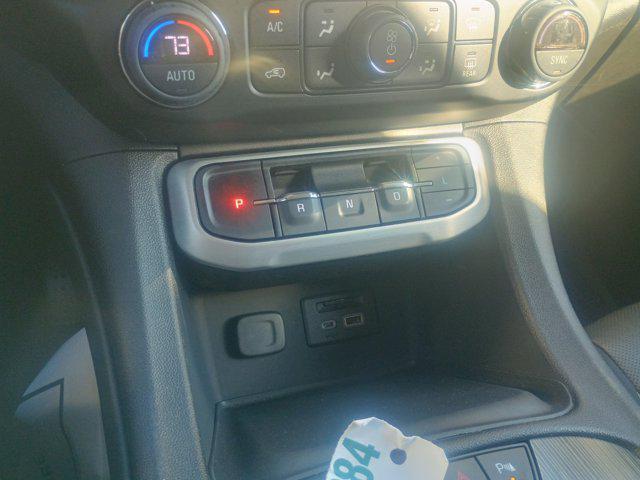 Photo of 2023 Summit White GMC Acadia