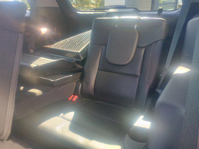 Photo of 2022 Agate Black Metallic Ford Explorer