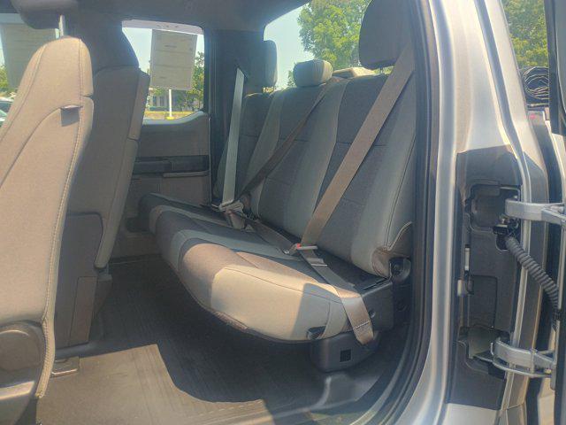 Photo of 2020 Iconic Silver Metallic Ford F-150