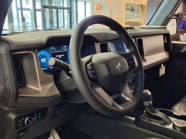 Photo of 2025 Desert Sand Ford Bronco