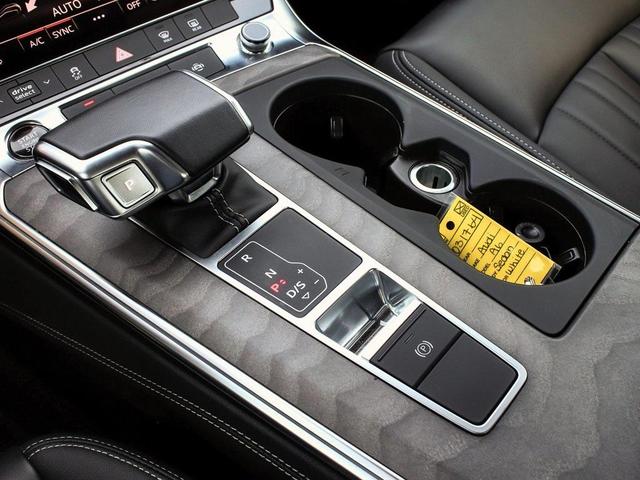 Photo of 2024 Arkona White Audi A6