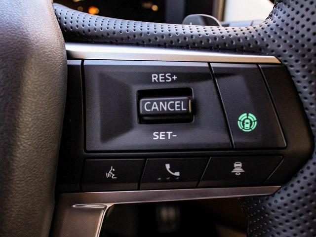 Photo of 2025 Graphite Gray Mitsubishi Outlander