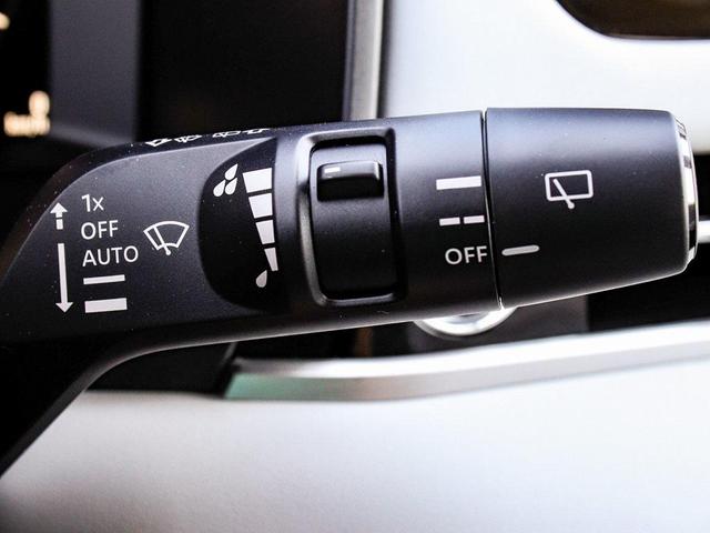 Photo of 2025 Graphite Gray Mitsubishi Outlander