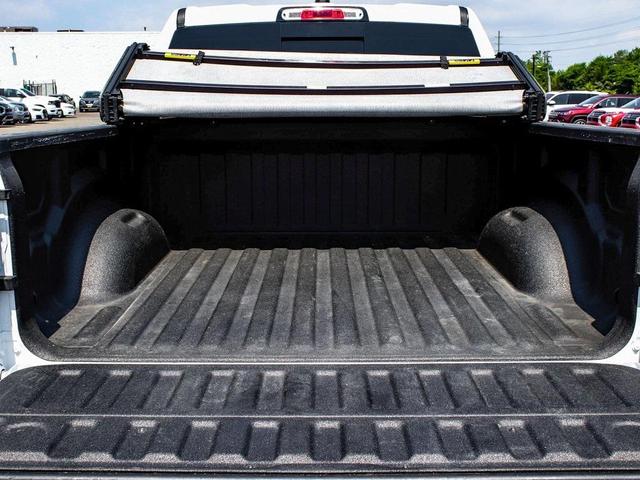 Photo of 2021 Bright White RAM 1500